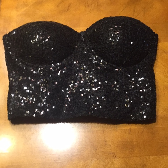 Two bustiers one small one xs - Picture 2 of 8